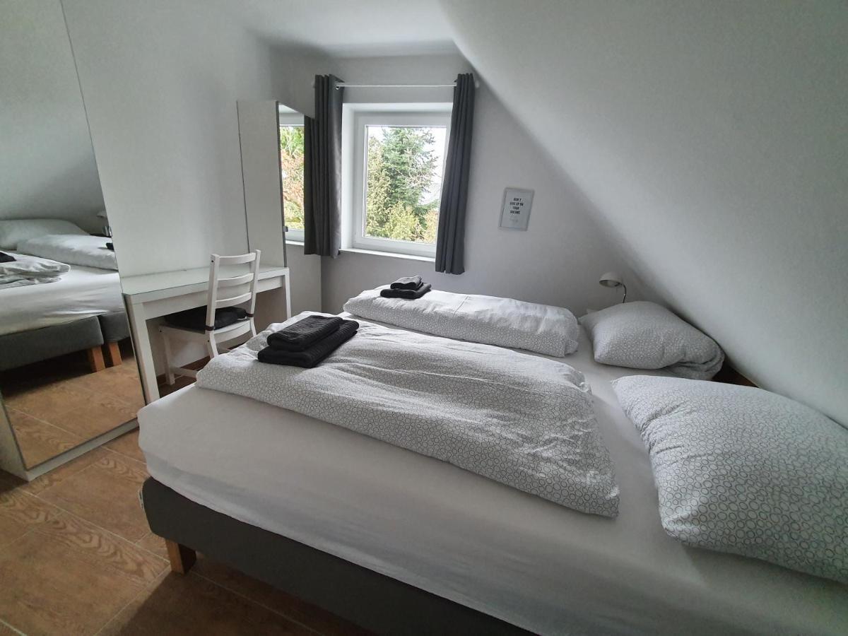 Haus Taybeerweg Lägenhet Aurich Exteriör bild